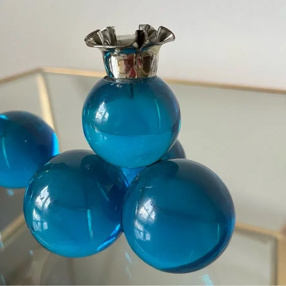 Pair of Retro Vintage Blue Lucite Grape Candle Holders - Picture 7 of 15